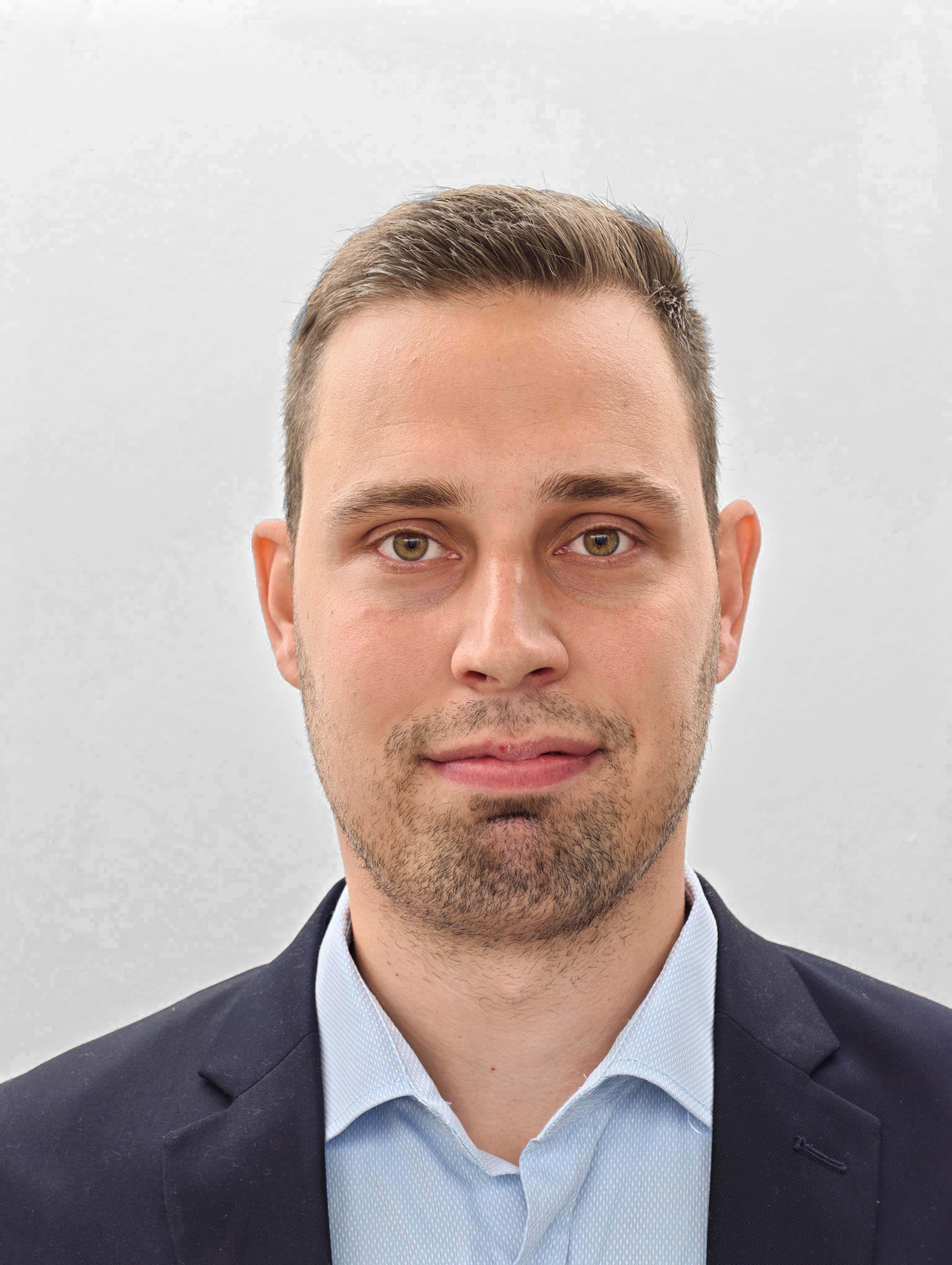 Gerhardt Ádám-Micromedical
